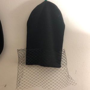 Beanie with veil
